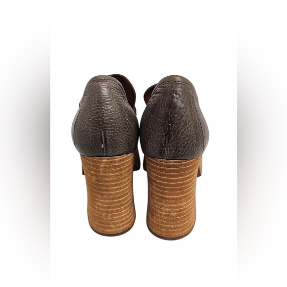 Kork-Ease “Barbara” platform slip-on penny loafers. Size 7.  Excellent condition
